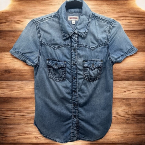 True Religion Tops - True Religion Y2K Button Front Chambray Western Rodeo Top Size XS